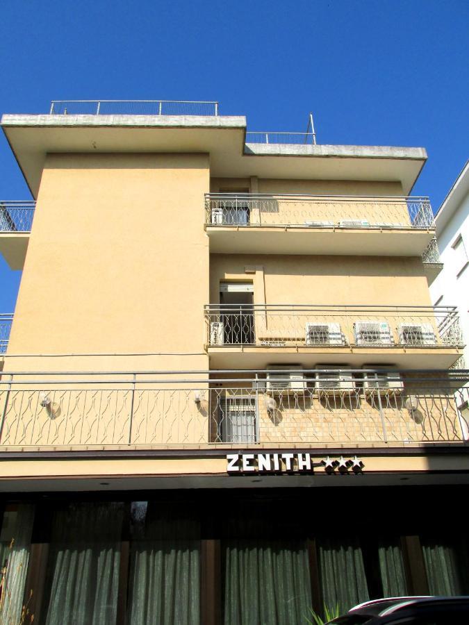 רימיני Hotel Zenith מראה חיצוני תמונה