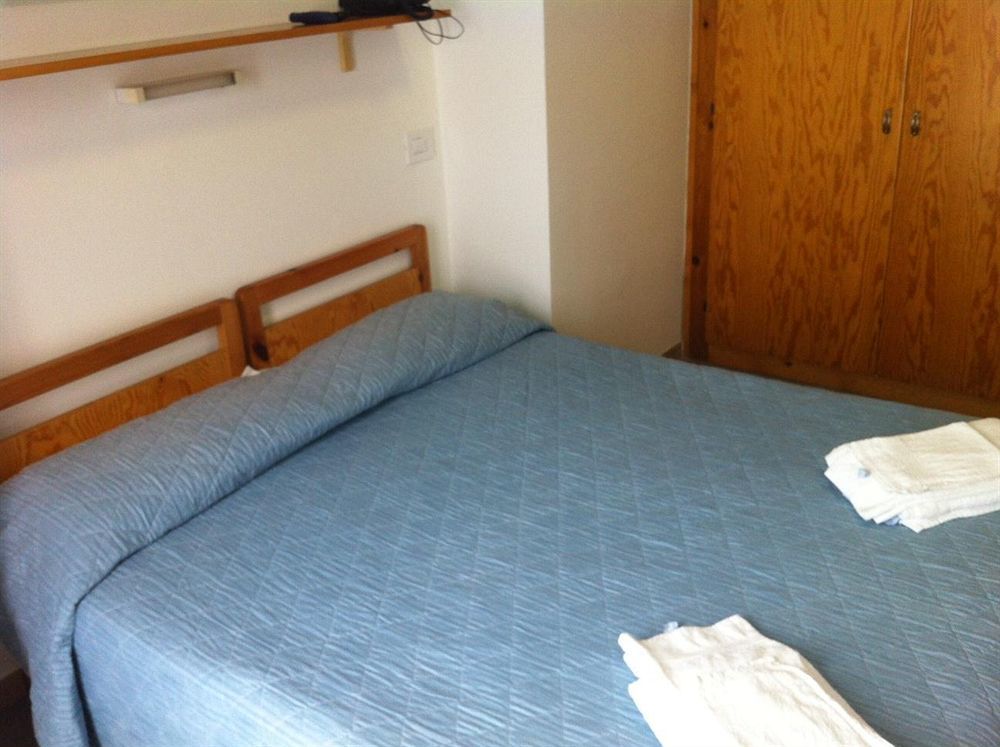 רימיני Hotel Zenith מראה חיצוני תמונה