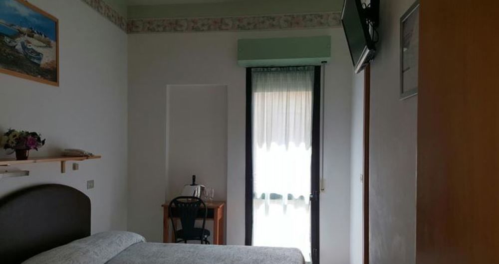 רימיני Hotel Zenith מראה חיצוני תמונה